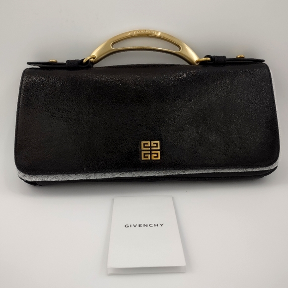 Givenchy Handbags - 🔥🔥🔥🔥🔥Givenchy Crinkled Leather Clutch